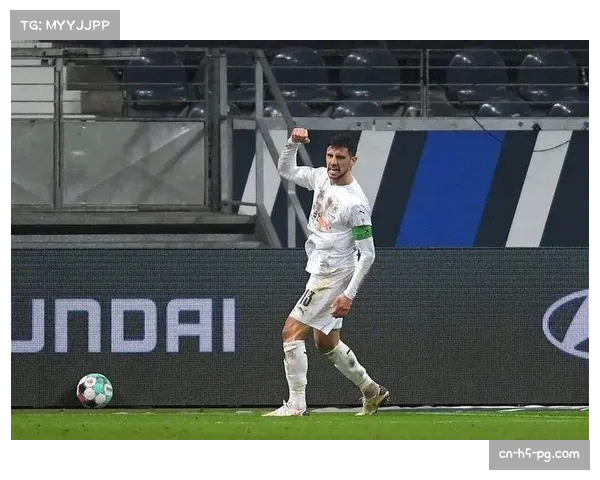 昂达夫：斯图加特绝平英雄的帽子戏法之夜