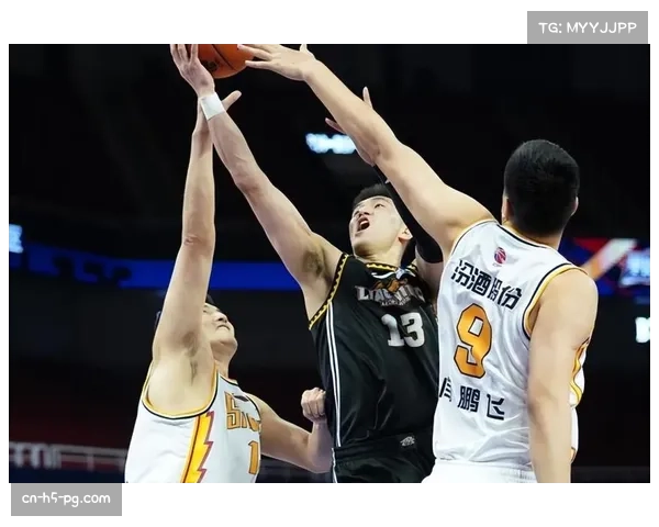 CBA常规赛:辽宁本钢加时险胜广东宏远,赵继伟关键抢断 CBA常规赛:辽宁本钢加时险胜广东宏远,赵继伟关键抢断