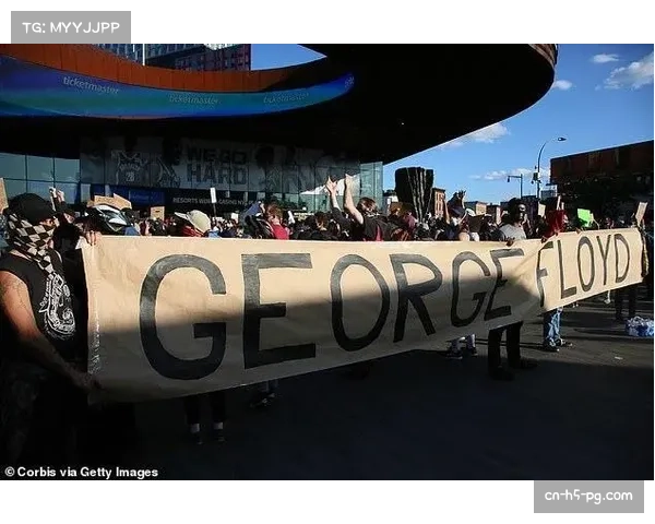 NBA举办反种族歧视活动,球员集体声援 NBA举办反种族歧视活动,球员集体声援
