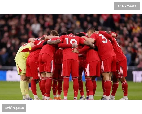 VAR取消进球，雷恩球员卡利穆恩多无奈摇头