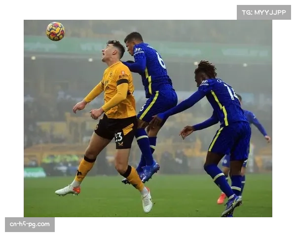 专家复盘：朗斯队定位球战术本赛季已取得12粒进球